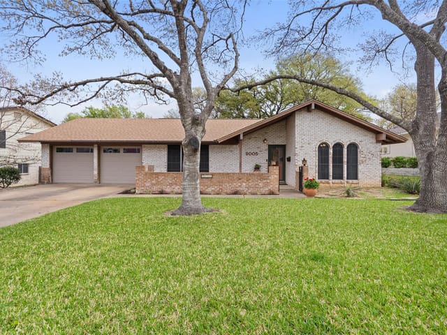 9005 Laurel Grove Dr