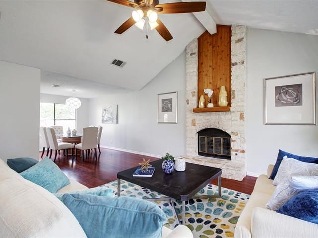 9006 Frostwood Trl