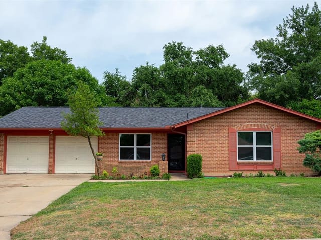 9007 Viking Dr