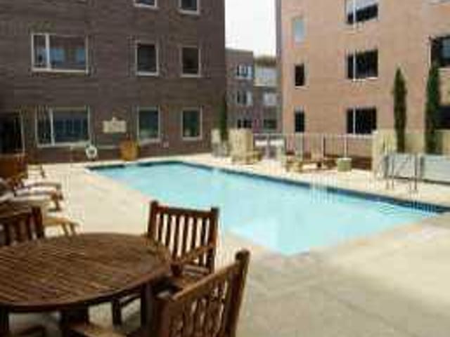 901 9 Unit #215