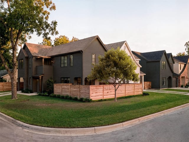 View 901 Shady LN 901 Shady LN - property photo 1 - Luxury home in Austin, TX