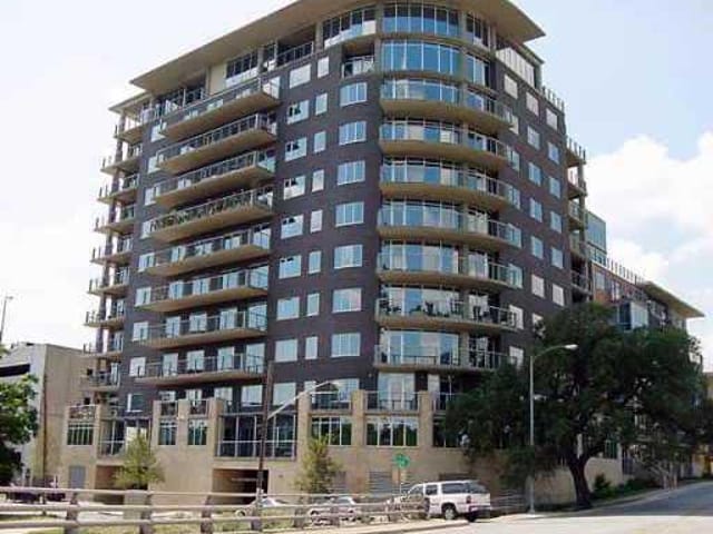 901 W 9TH ST Unit #802