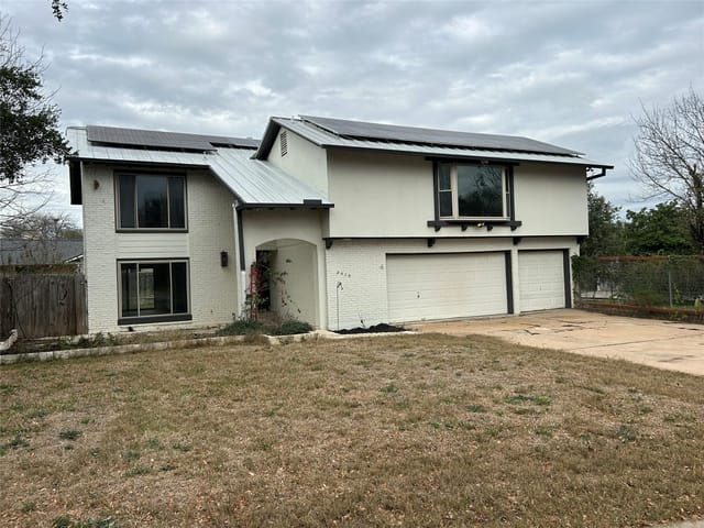 9010 Quail Creek Dr