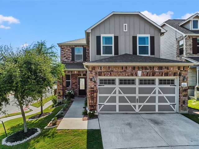 9012 Pin Brush Dr