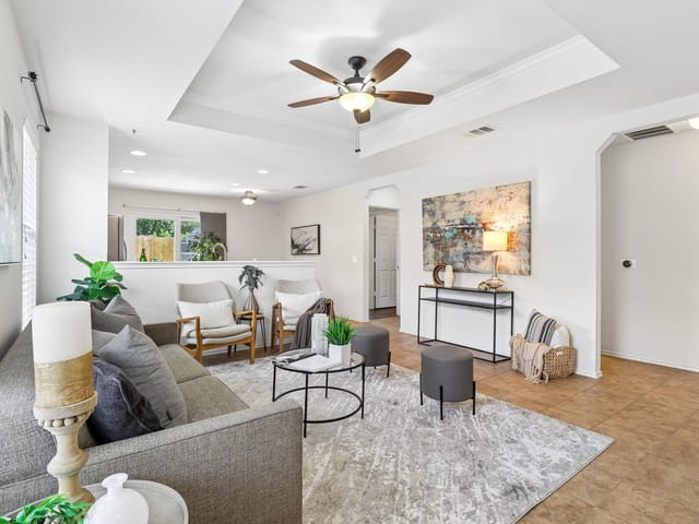 9012 Southwick