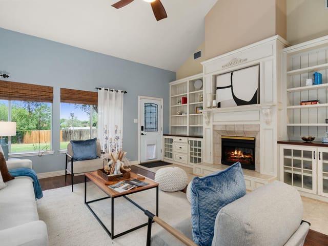 9014 Brimstone LN