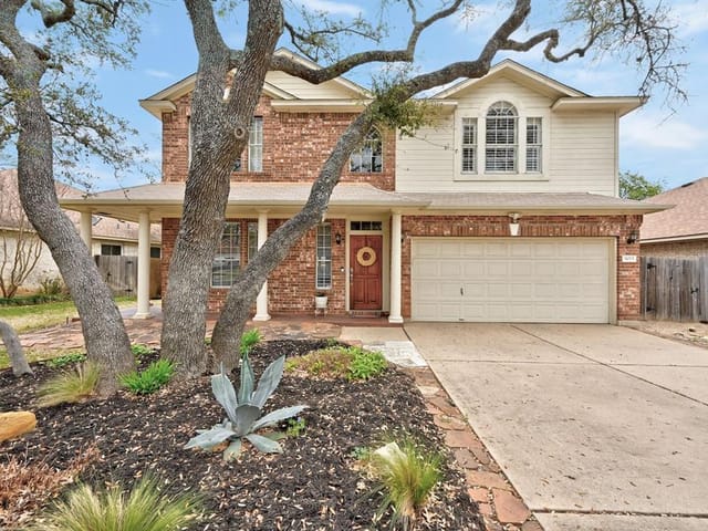 9015 Copano Dr