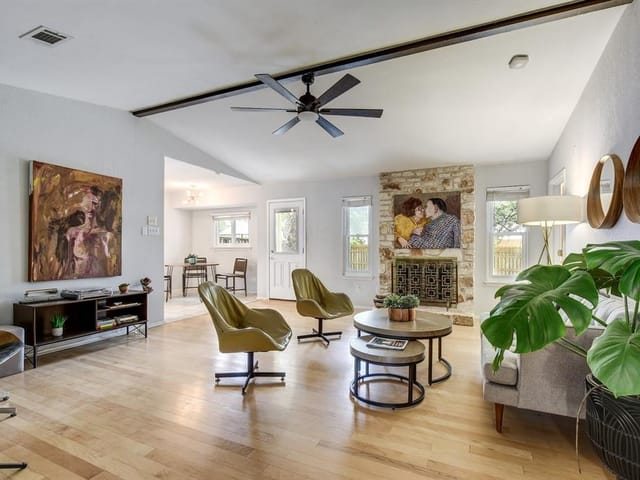 9017 Curlew Dr