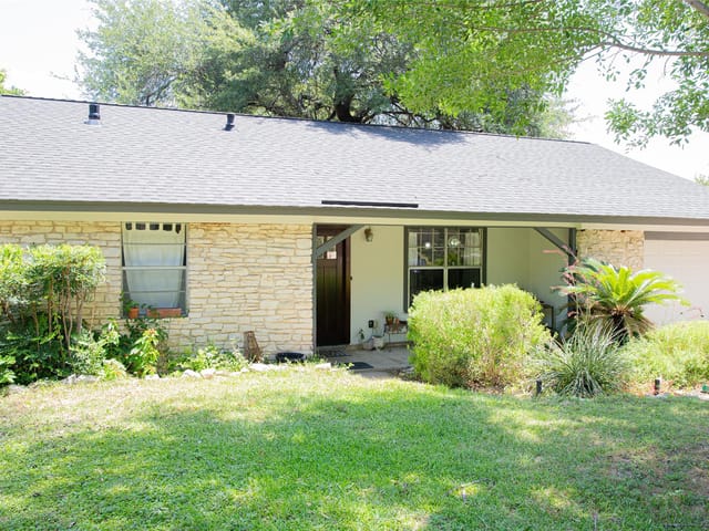 902 Austin Highlands BLVD