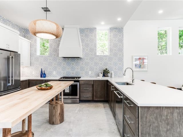 902 Plateau Cir Unit #1