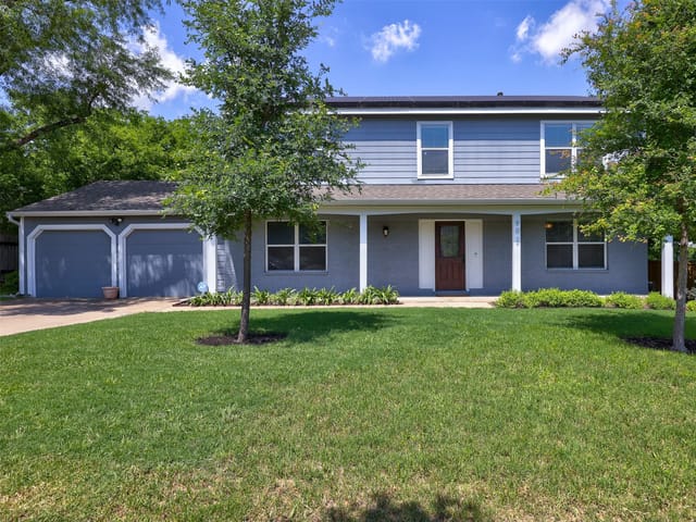902 Silbury Dr