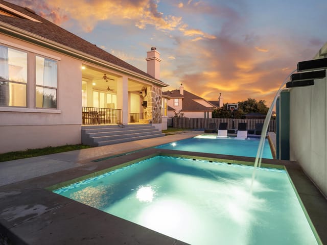 9024 Eagle Vista CT