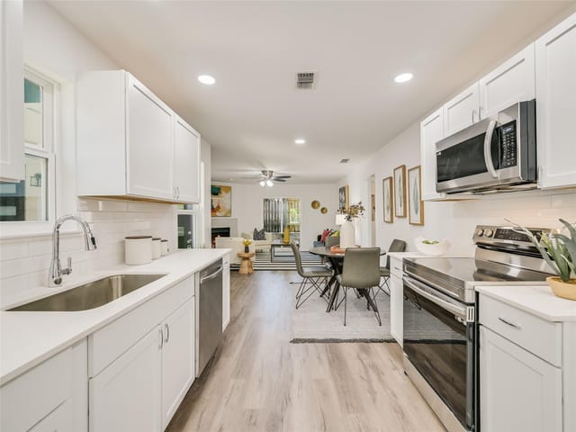 903 Romeria Dr Unit #101