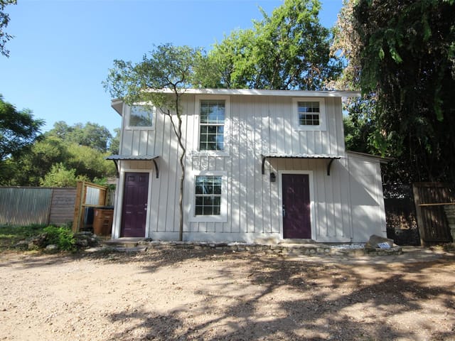 904 Possum Trot ST Unit #B