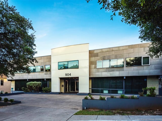 904 West Ave Unit #101