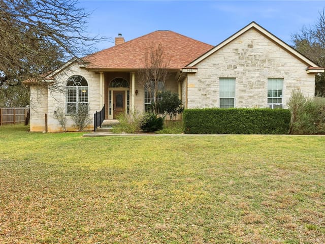 905 Mountain Dr