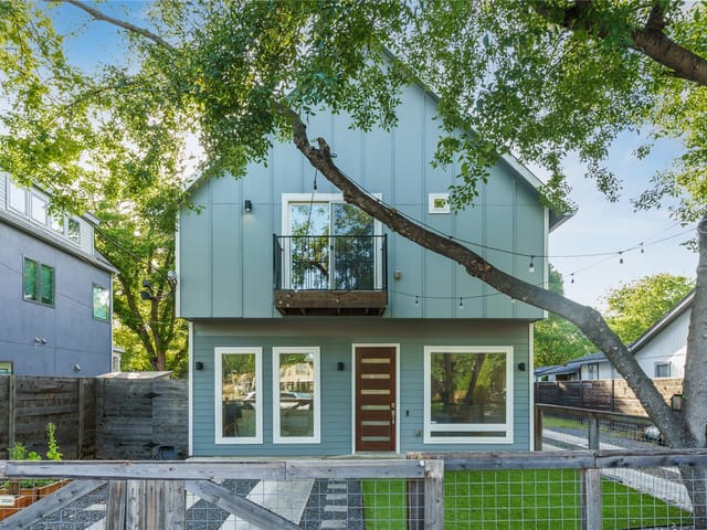 View 906 Linden ST Unit #A 906 Linden ST Unit #A, photo 1 of 6, Austin, TX