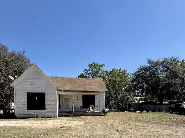 907 N Central Ave