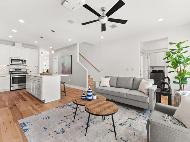 907 Payne Ave Unit #A
