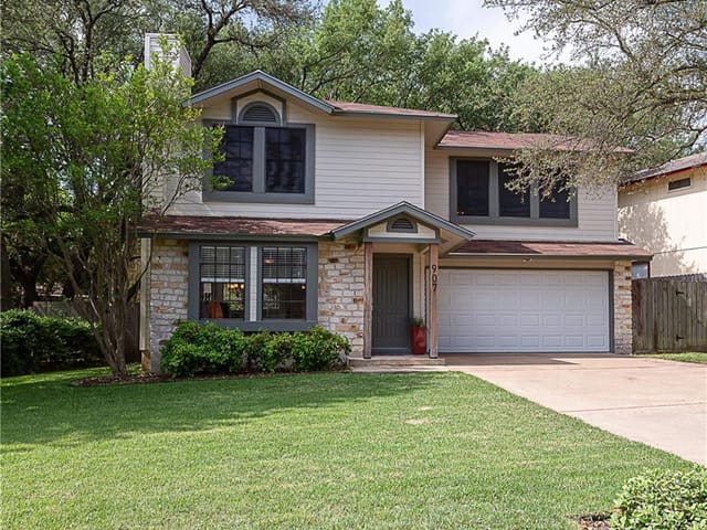 907 Sweetwater River Dr