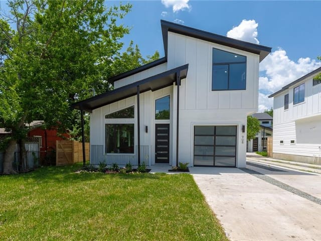 908 Brass St Unit #1