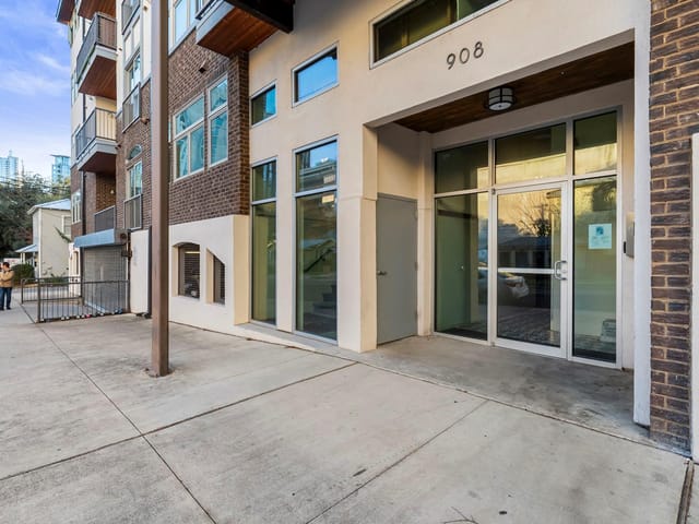 908 Nueces ST Unit #45
