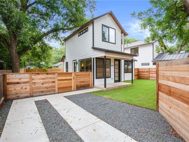 909 Mansell Ave Unit #2