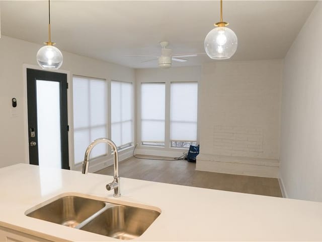909 Reinli St Unit #101