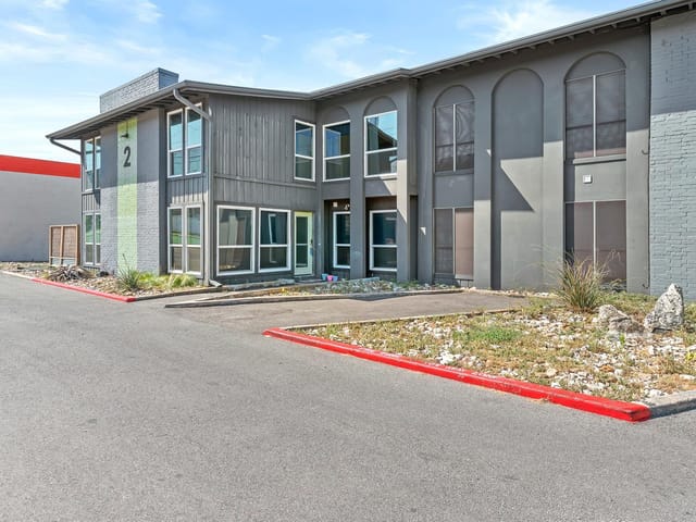 909 Reinli St Unit #107