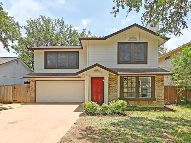 909 Silcantu Dr