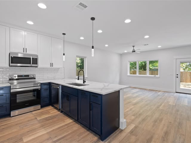 909 Vargas Rd Unit #B