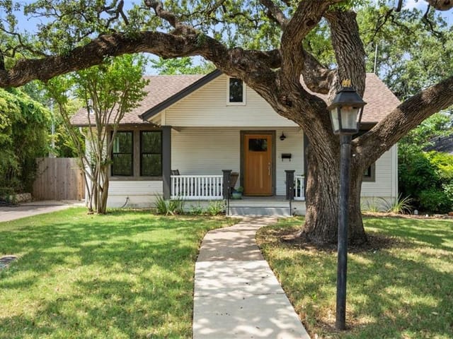 909 W Annie St Unit #1