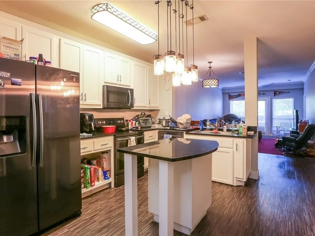 910 W 25th ST Unit #205