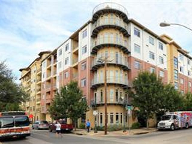 910 W 25th ST Unit #402