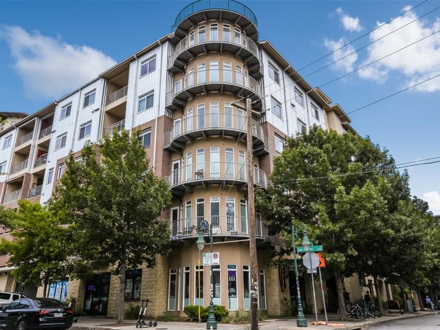 910 W 25th St Unit #503