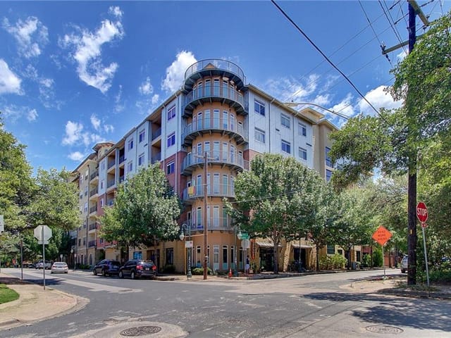 910 W 25th St Unit #607