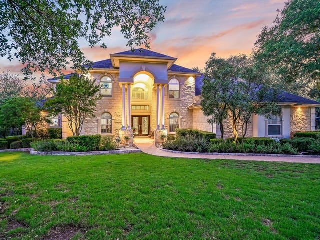 9105 Westminster Glen Ave