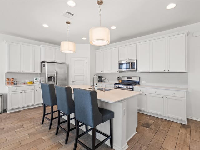 9107 Moonstone DR