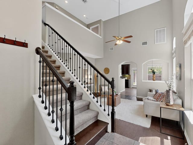 9113 Sweetgum Dr