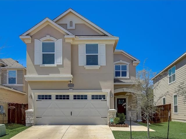 9114 Golden Leaf Dr Unit #3