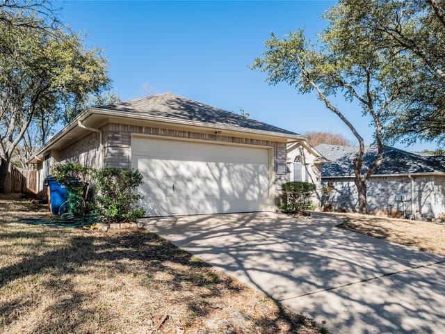 9120 Fainwood Ln