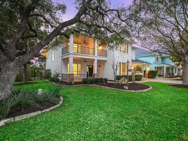 9120 Hopeland Dr