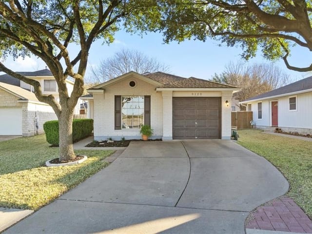 9125 Swanson Ln