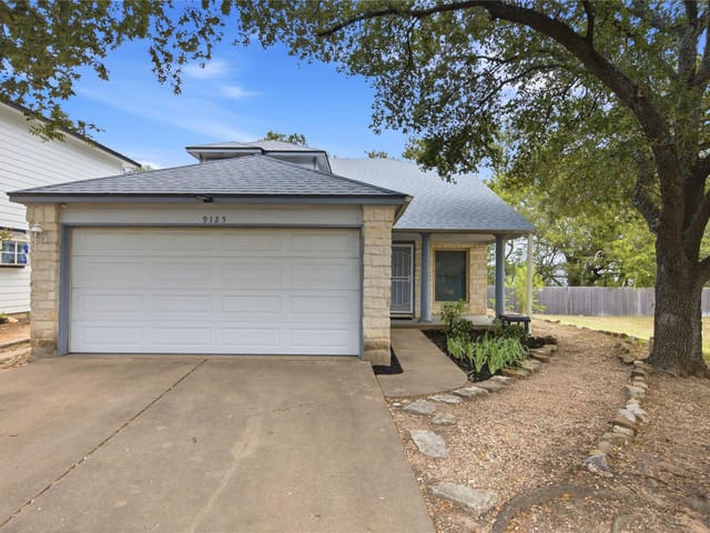 9125 Vigen CIR