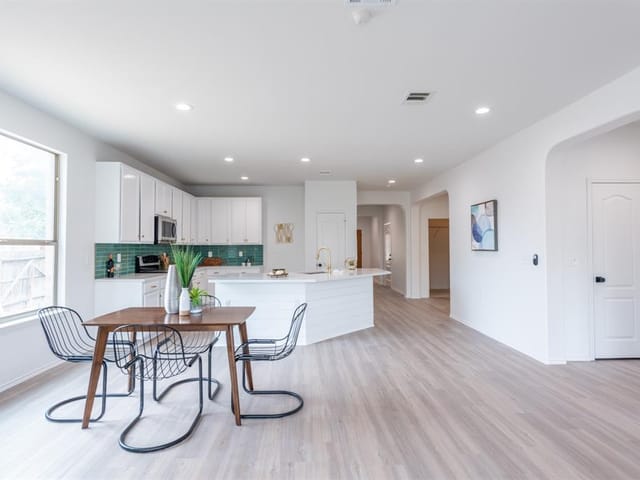 9129 Ipswich Bay Dr