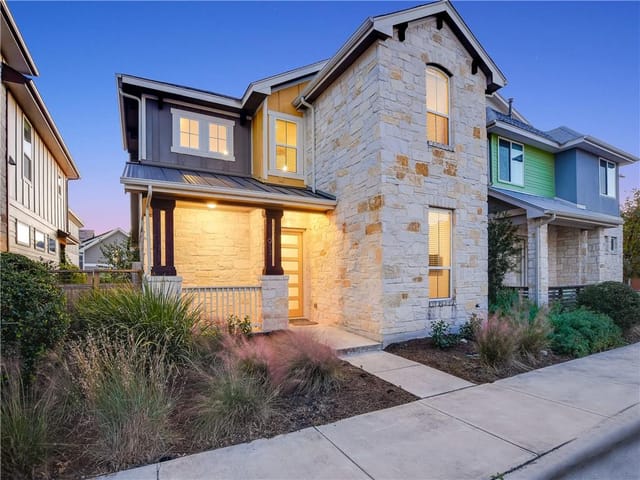 913 Cannoneer Ln