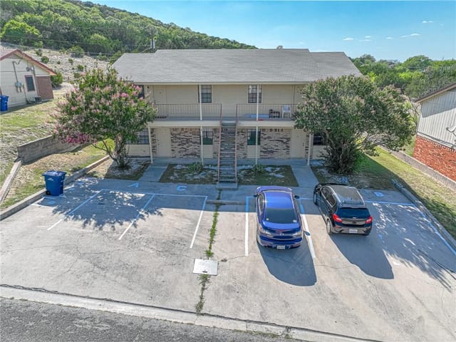 913 N 7th