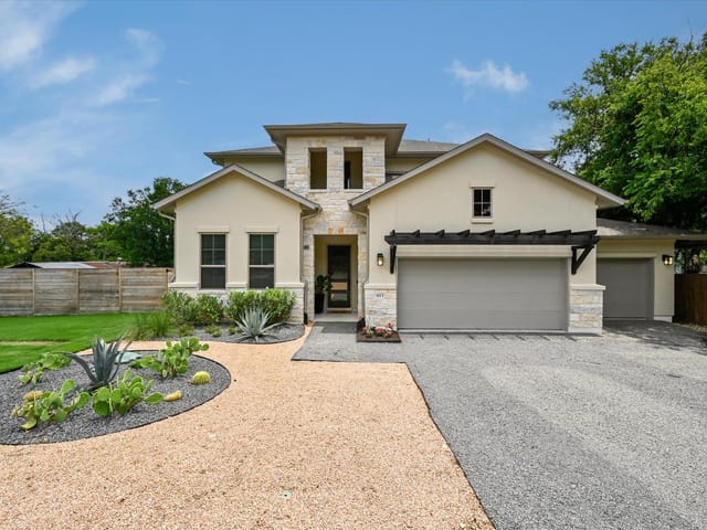 913 Presa Arriba RD