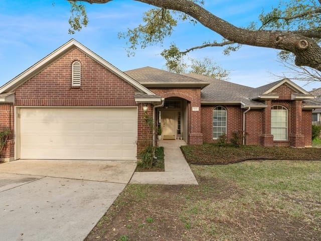 9131 Fainwood Ln