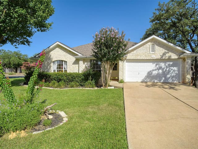 9134 Edwardson LN
